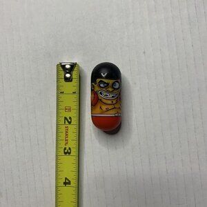 Vintage Toy - MIGHTY BEANZ HEAVYWEIGHT BEAN 2004 by: JA-RU 2‎ Inch Bean